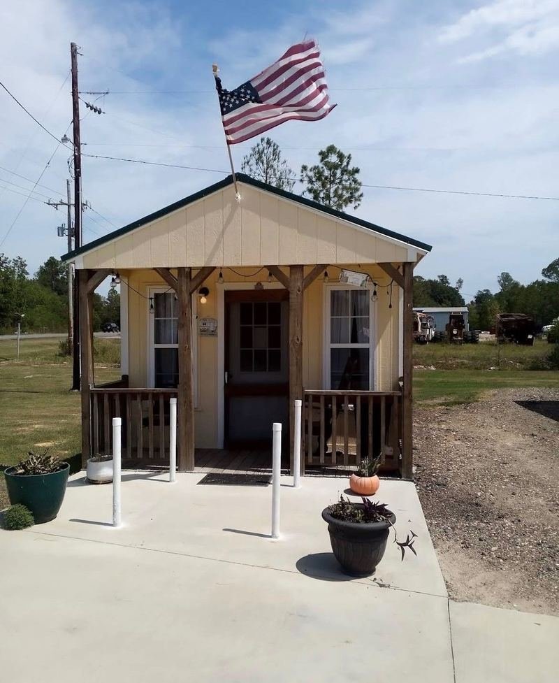 The park office with the American flag flying
